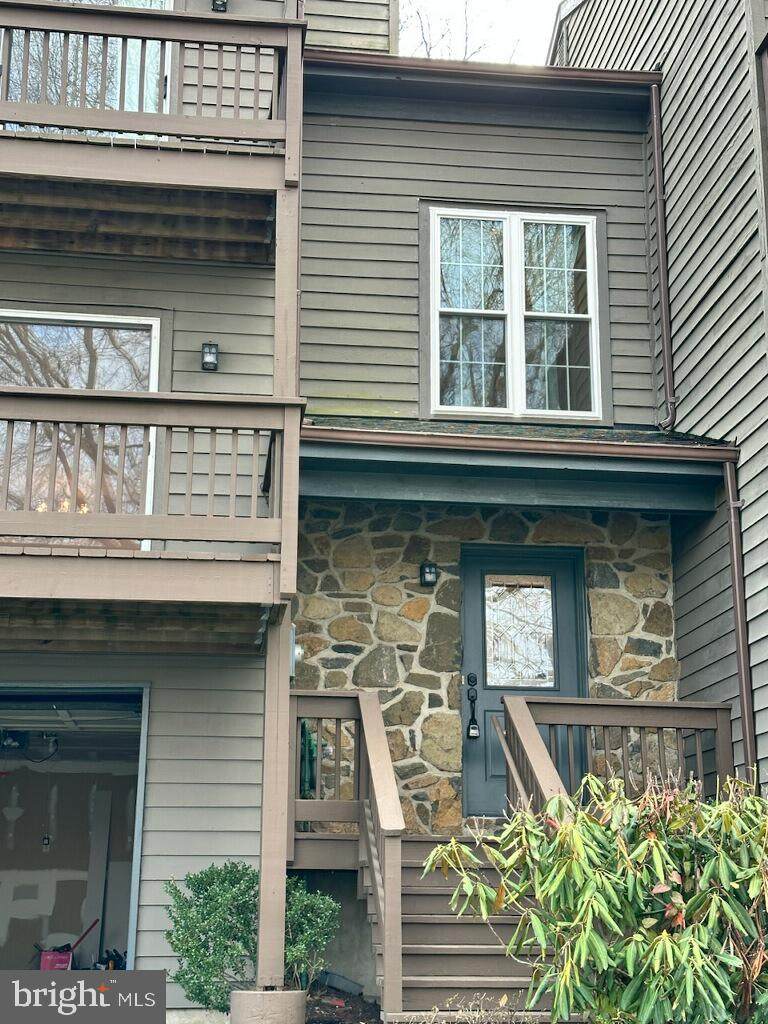 42 Chicopee Drive - Photo 1