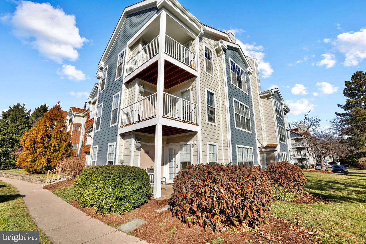 20979 Timber Ridge Terrace - Photo 1