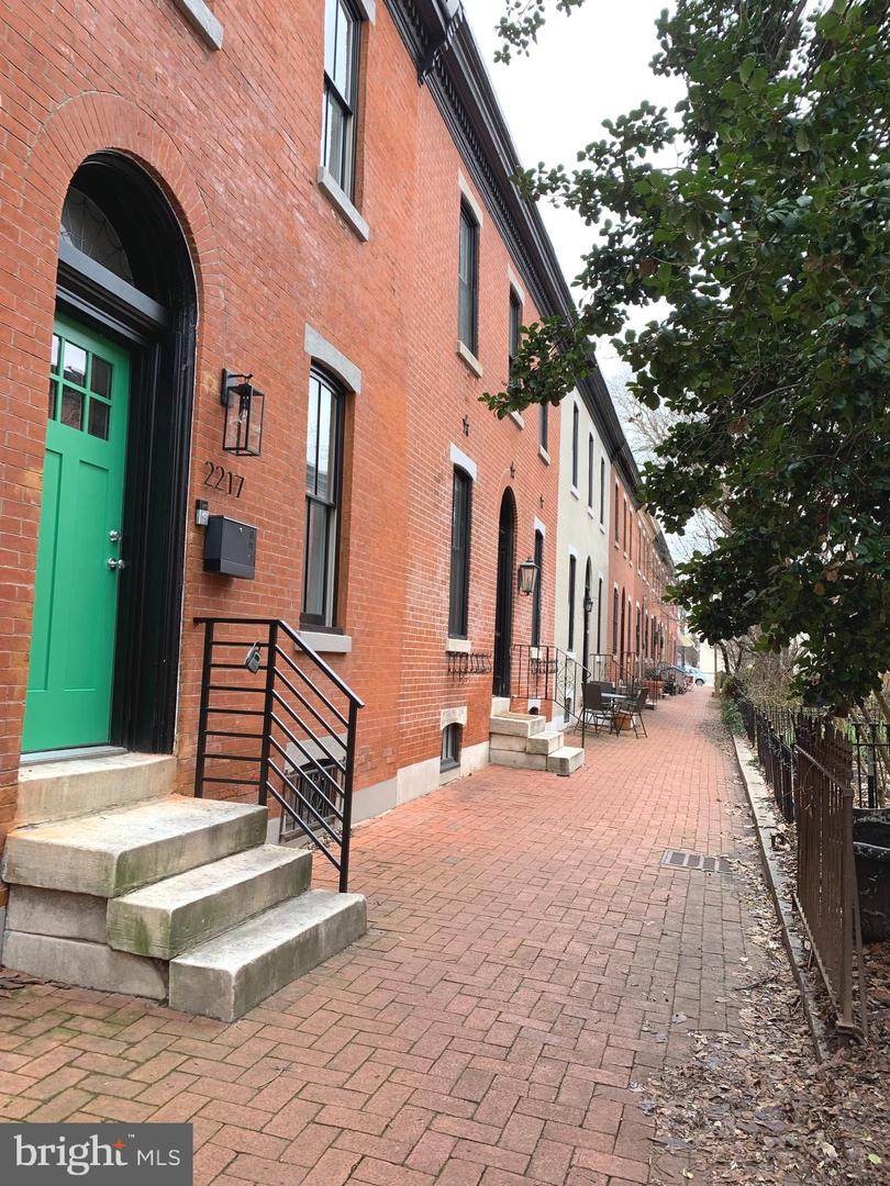 2217 Madison Square - Photo 1