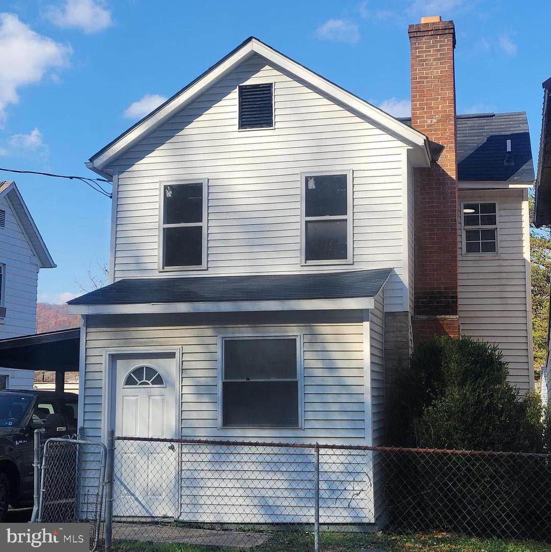 214 Main Street - Photo 1