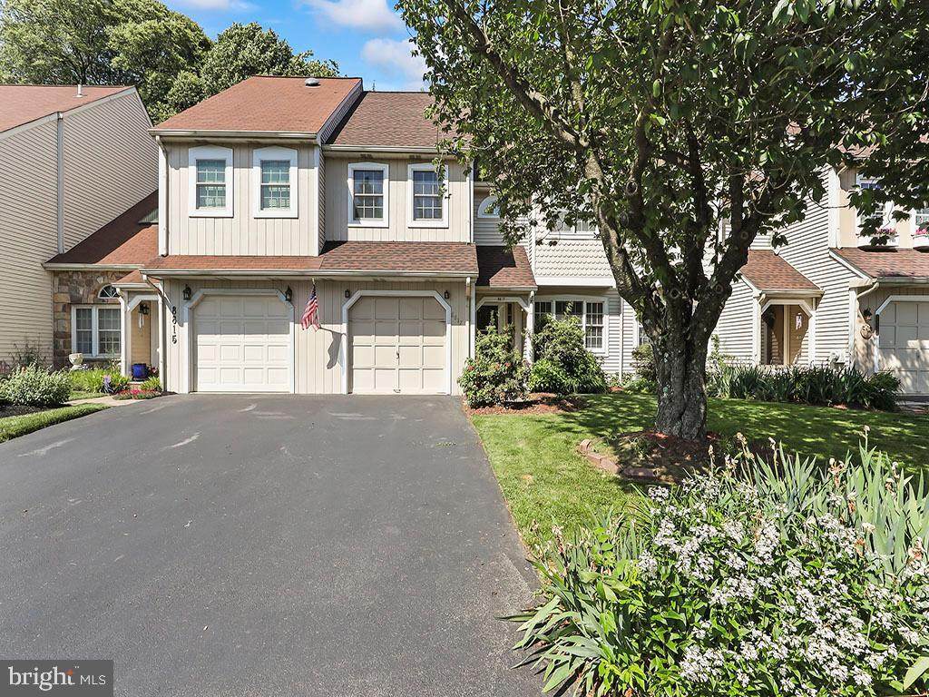 8817 Duveen Dr - Photo 1
