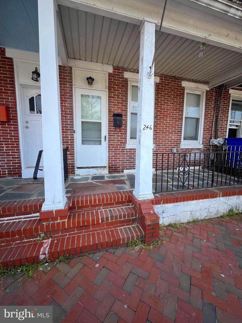 246 Broad Street - Photo 1