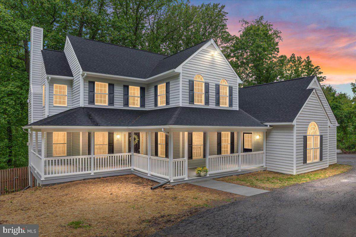 123 Roundabout Road - Photo 1