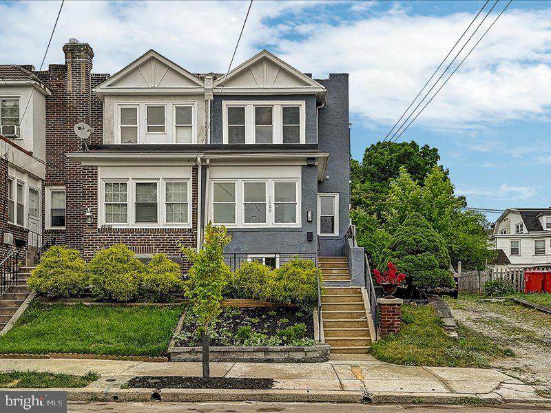 1400 Astor Street - Photo 1