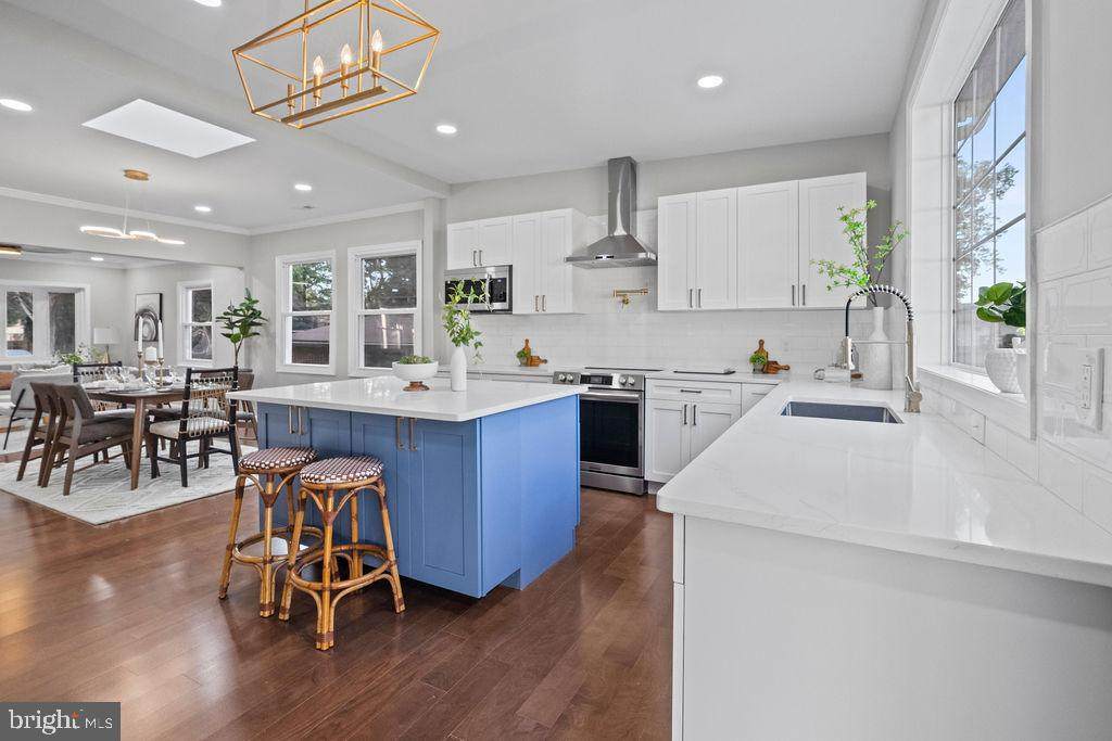 625 Ralston Avenue - Photo 1