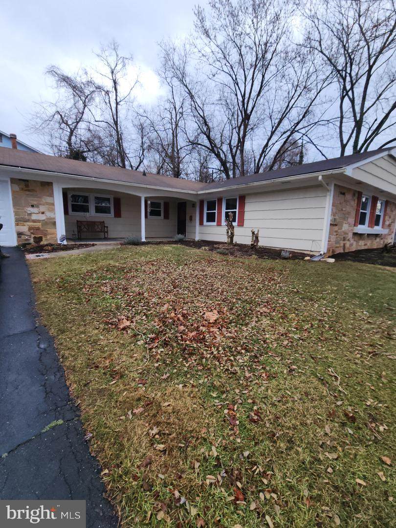 16009 Pond Meadow Lane - Photo 1