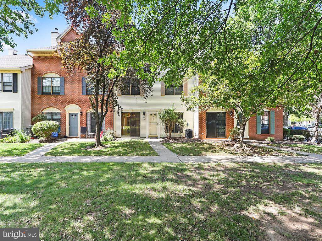 32 Drewes Court - Photo 1