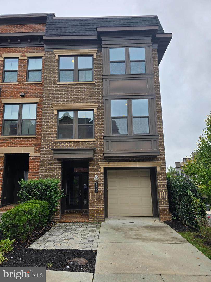 3123 Sundrops Court - Photo 1