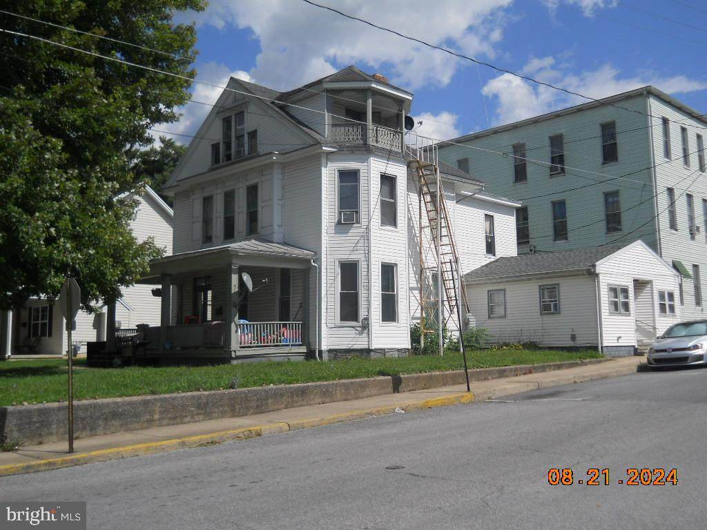 200 Orange Street - Photo 1
