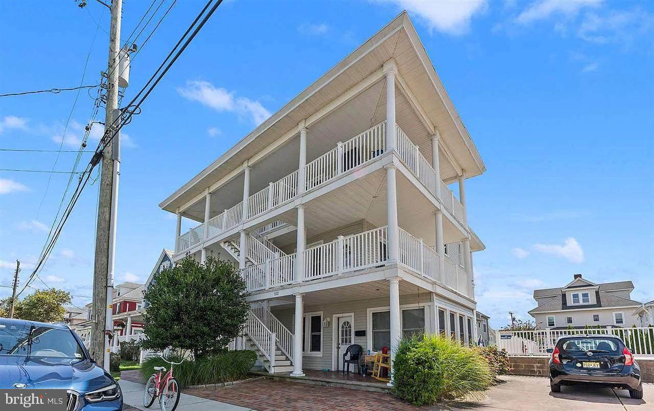 122-UNIT #3 Wisteria Road - Photo 1
