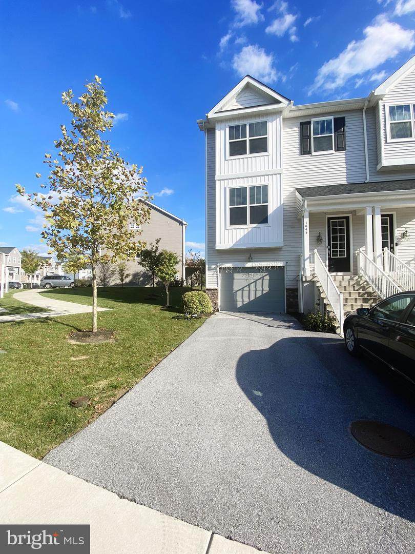 1845 Boulder Drive - Photo 1