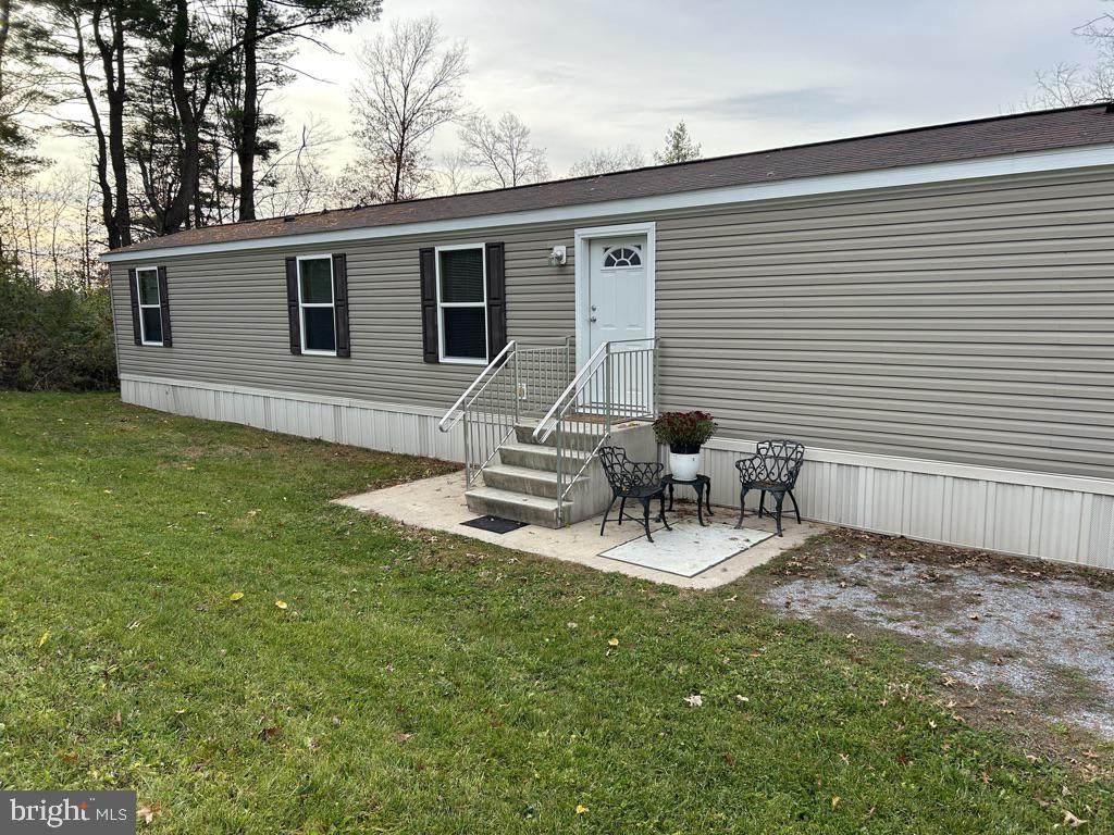 130 White Pine Lane - Photo 1