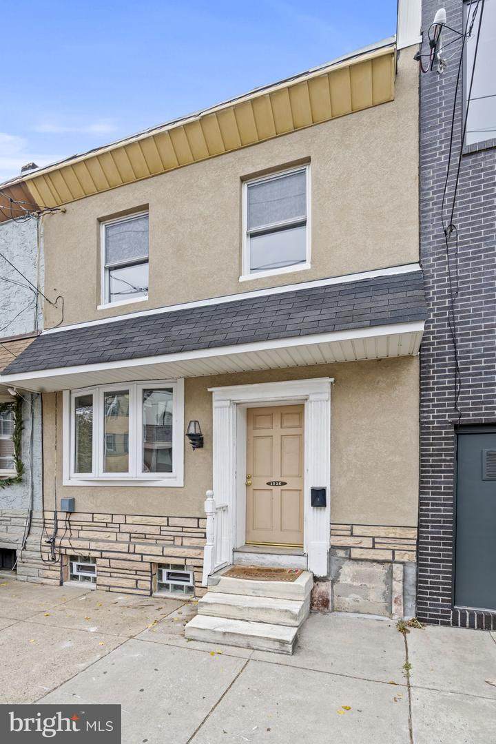 1316 Berks Street - Photo 1