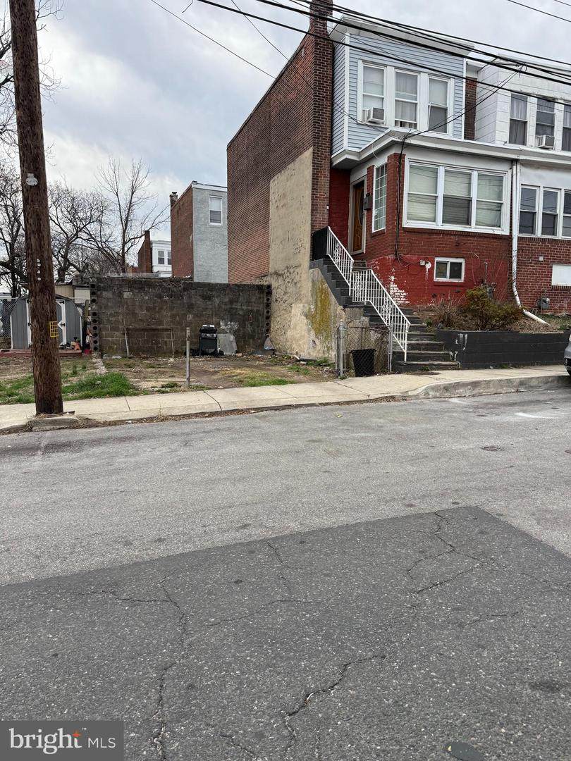 614 Fern Street - Photo 1