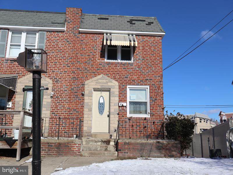 110 Lynn Road - Photo 1