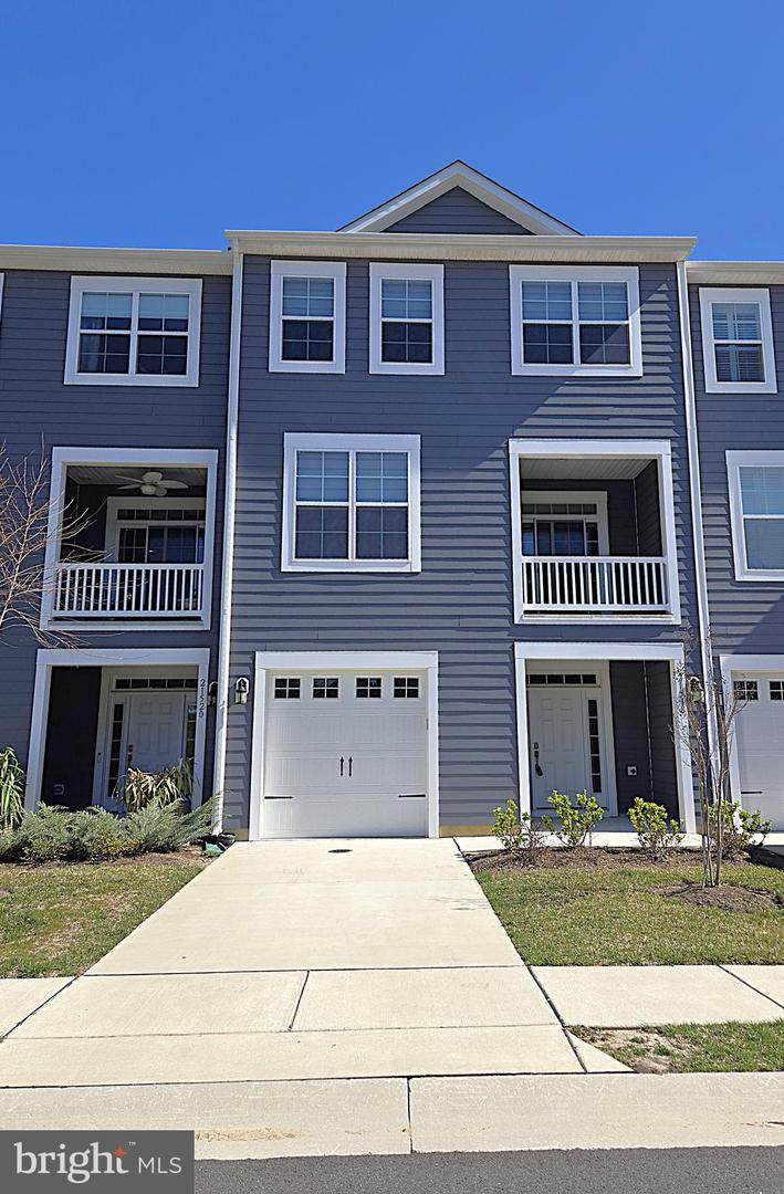 21518 Catalina Circle - Photo 1