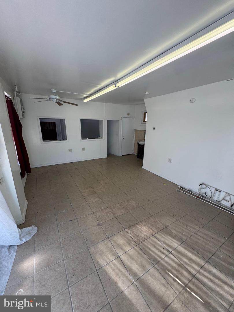 1101 Walnut Street - Photo 1