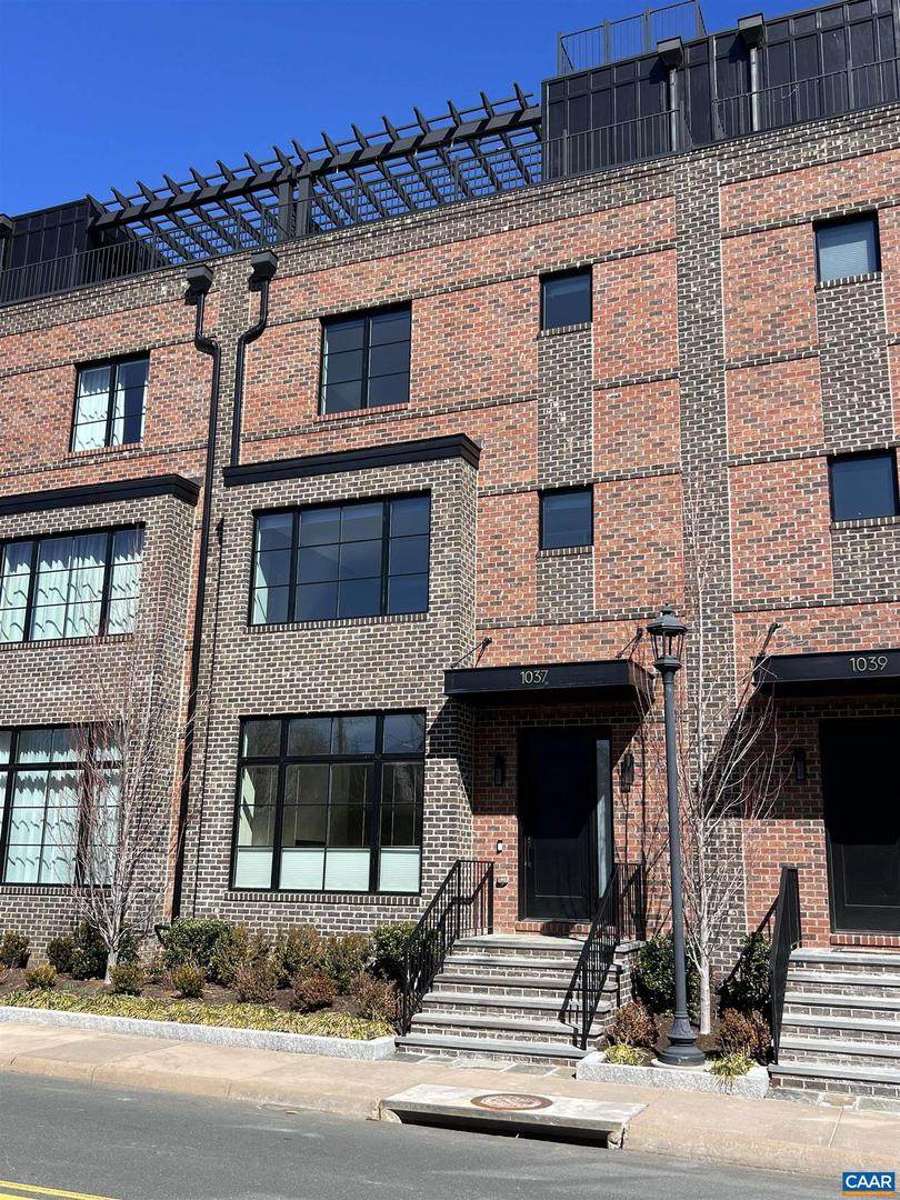 1037 Water St - Photo 1