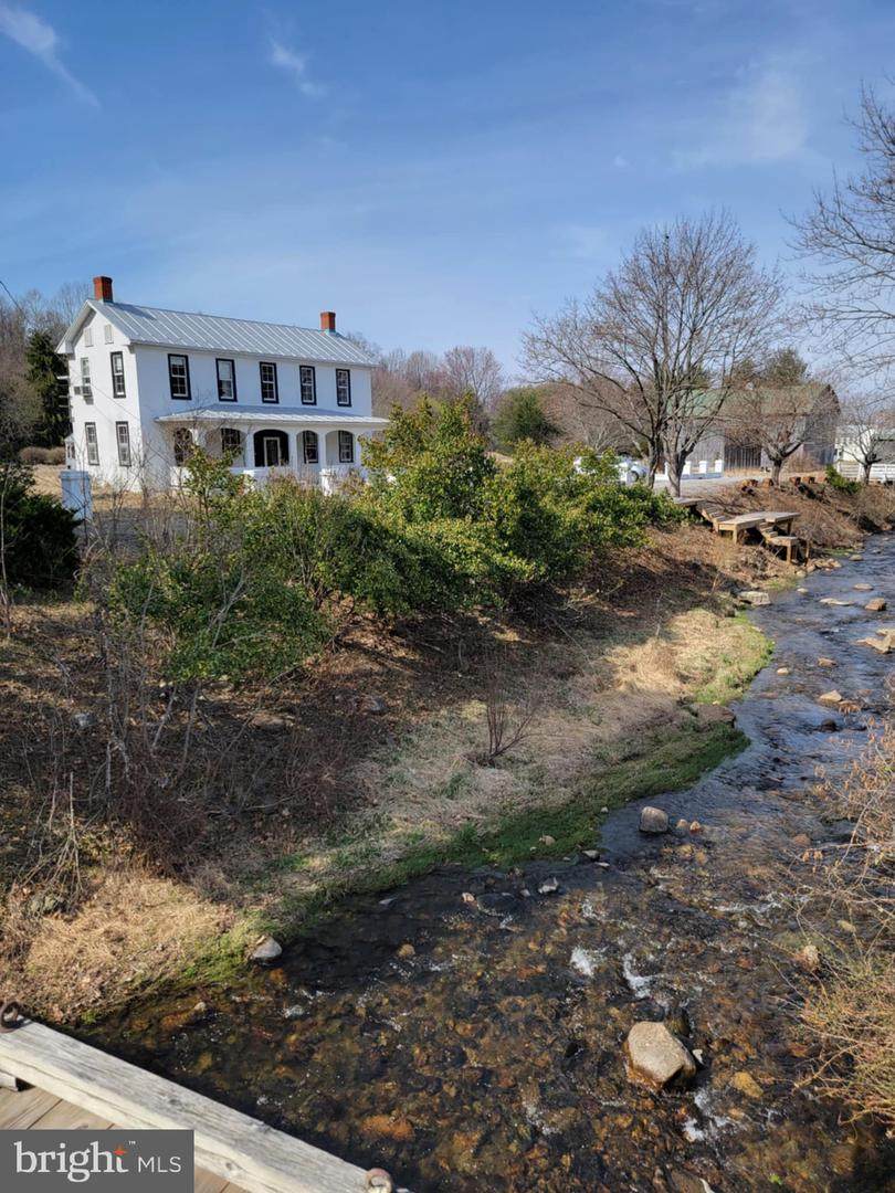 5865 Gooney Manor Loop - Photo 1
