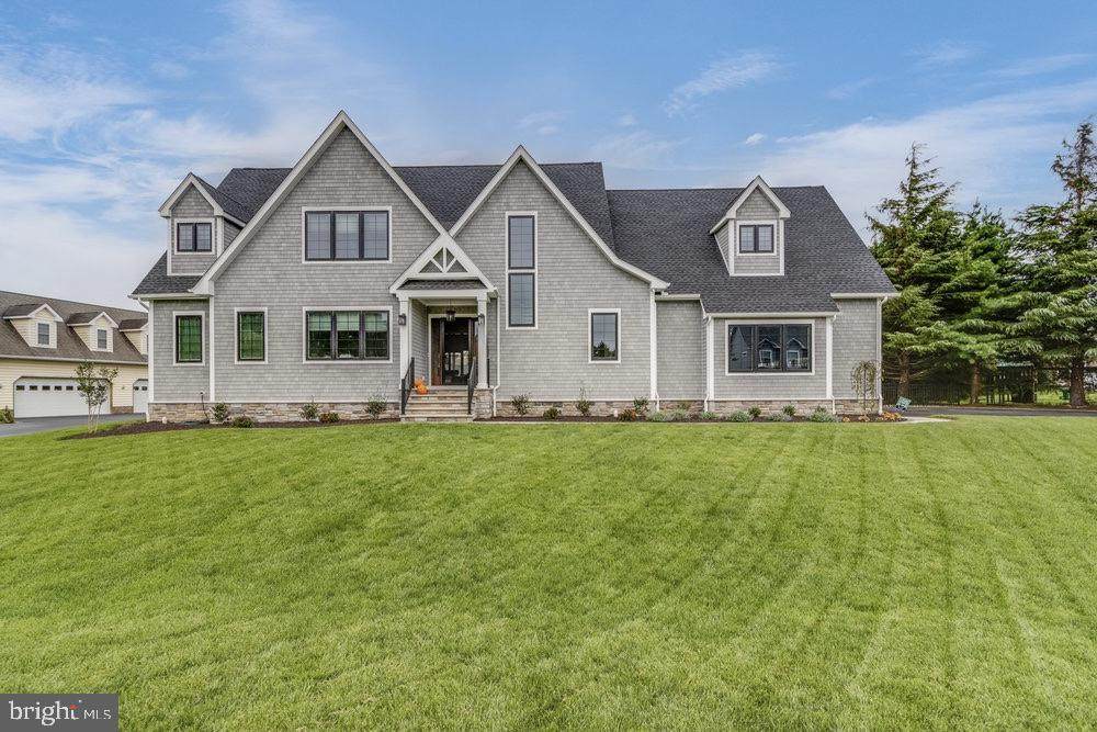 259 Monroe Avenue - Photo 1