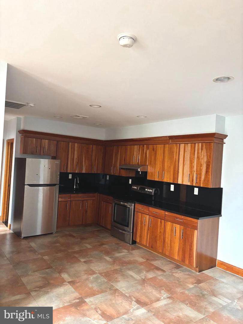 1338 Girard Avenue - Photo 1