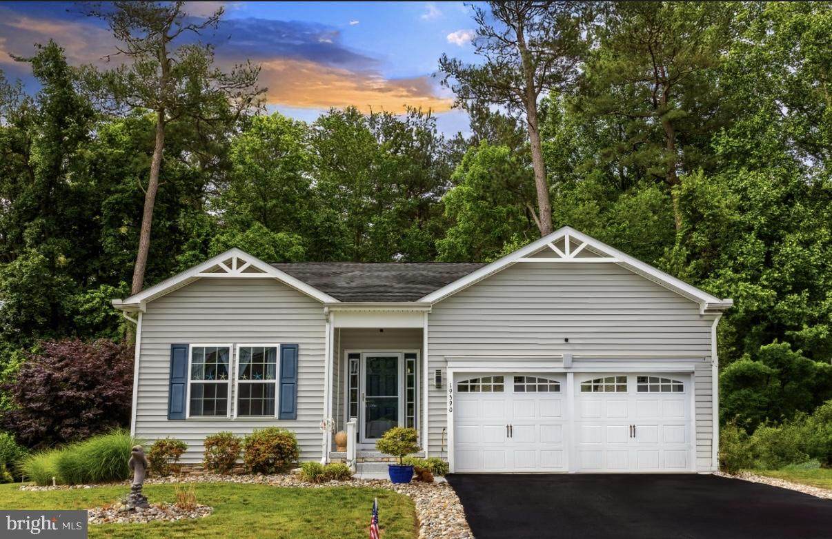 19590 Drummond Drive - Photo 1