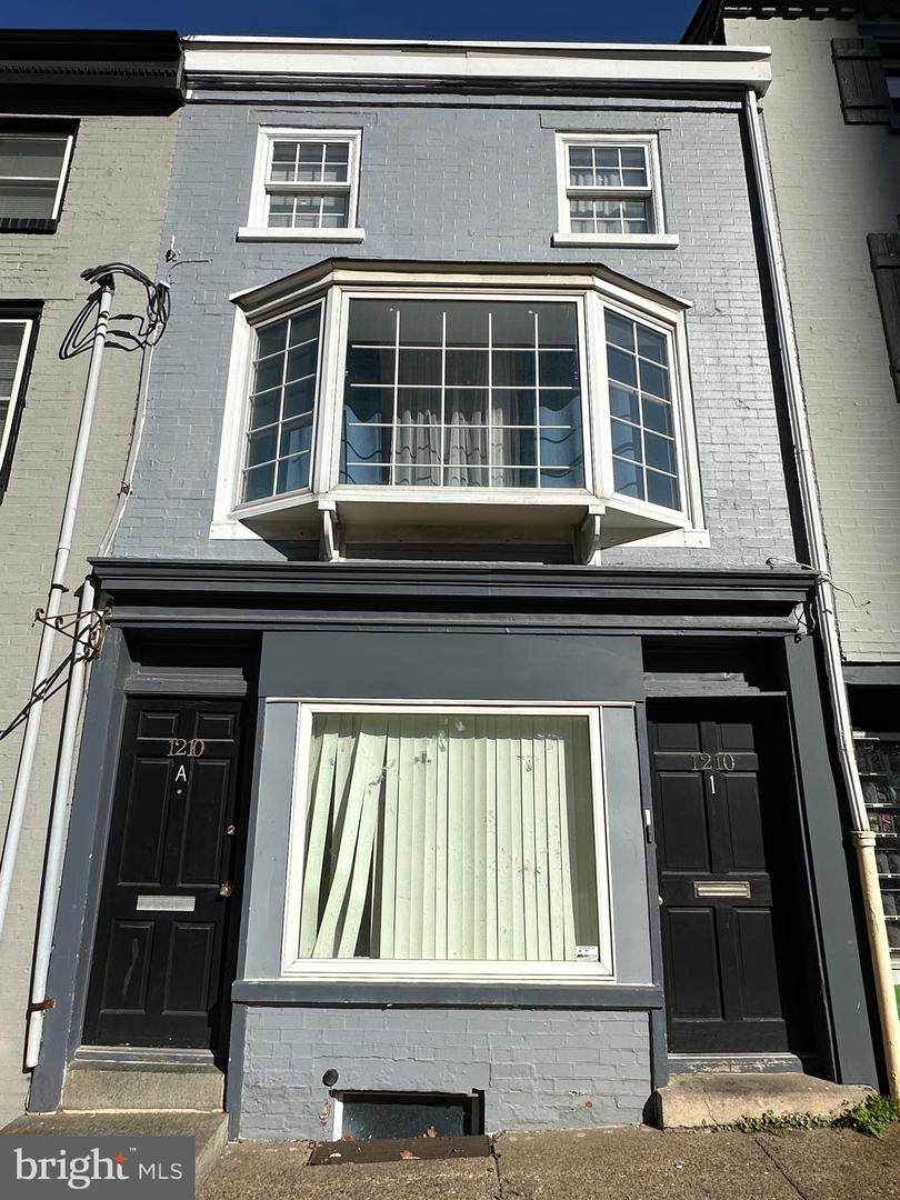 1210 King Street - Photo 1