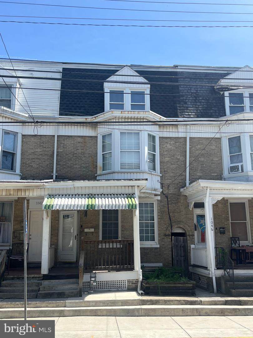 1044 King Street - Photo 1