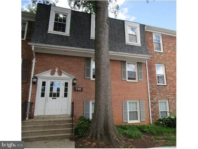 718 Quince Orchard Boulevard - Photo 1