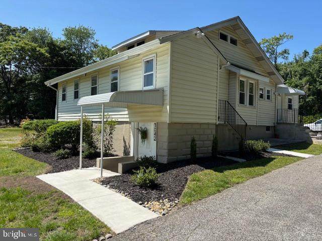 1042 W. Walnut Road - Photo 1