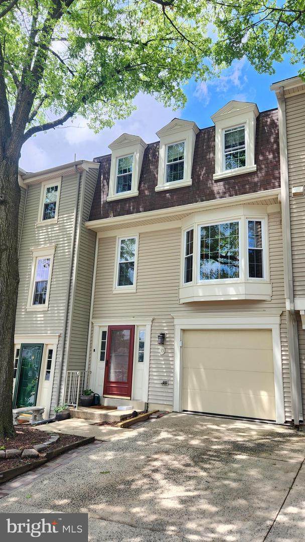 35 Floyd Street - Photo 1