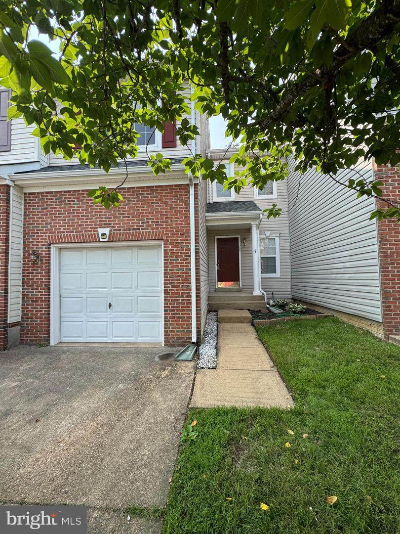 105 Waters Landing - Photo 1