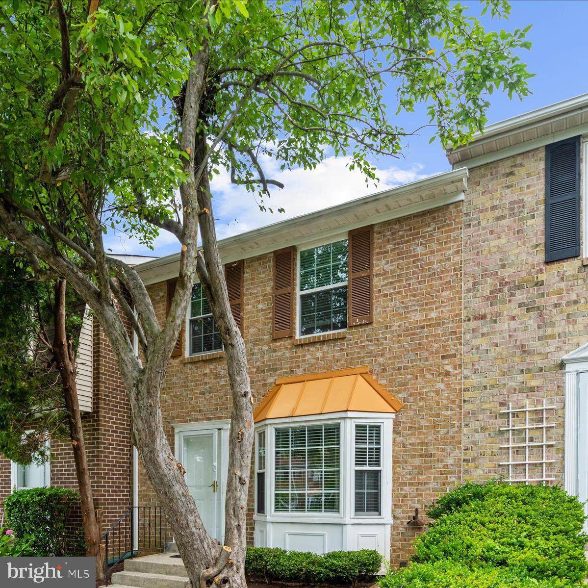 1073 Travis Lane - Photo 1