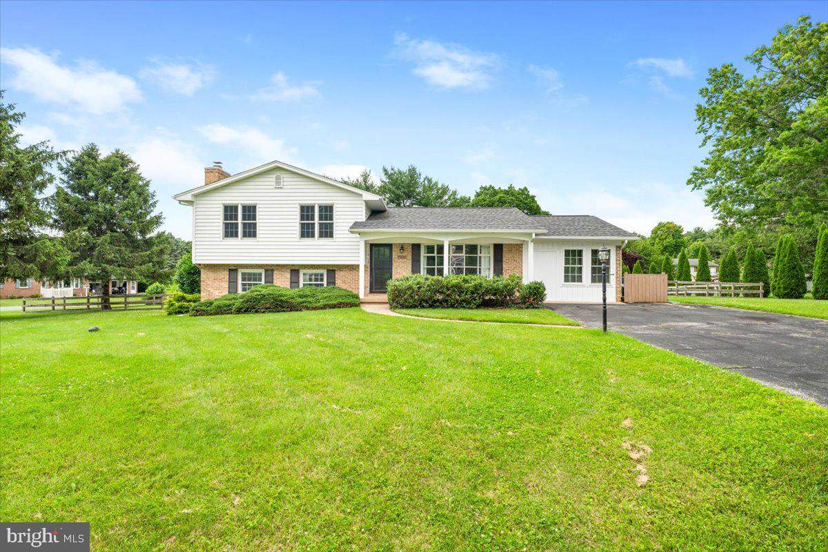 7902 Juniper Drive - Photo 1