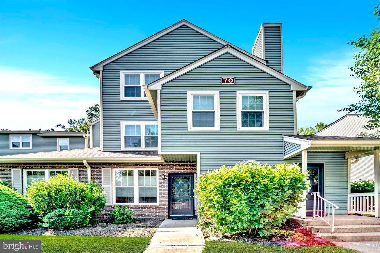 7011 Elm Court - Photo 1
