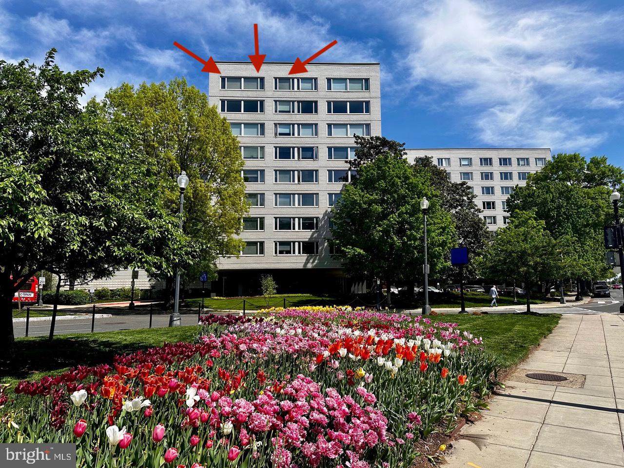 2475 Virginia Avenue - Photo 1