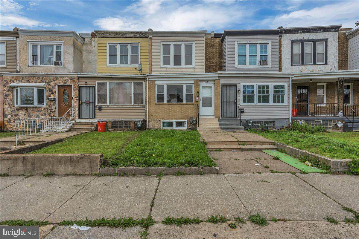1528 Park Boulevard - Photo 1