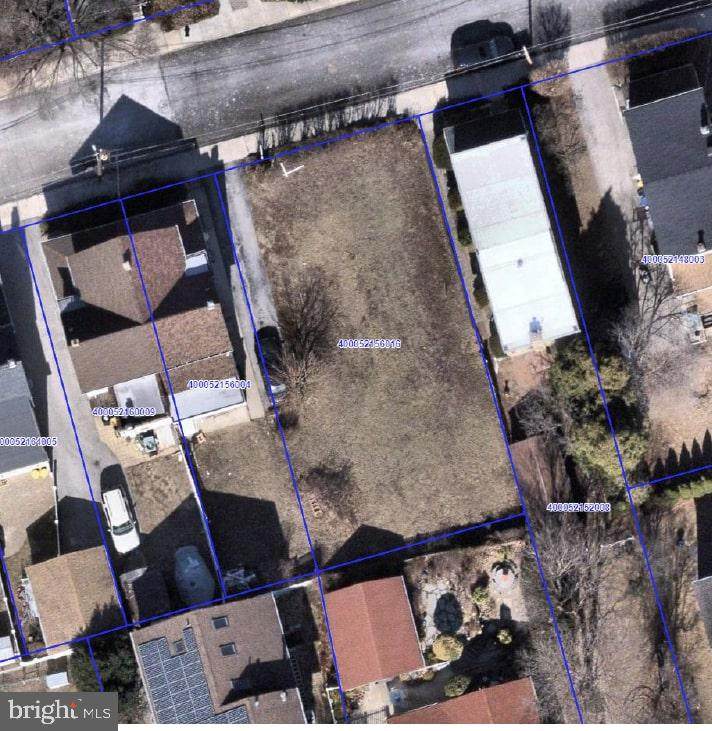 138 Rockland Avenue - Photo 1