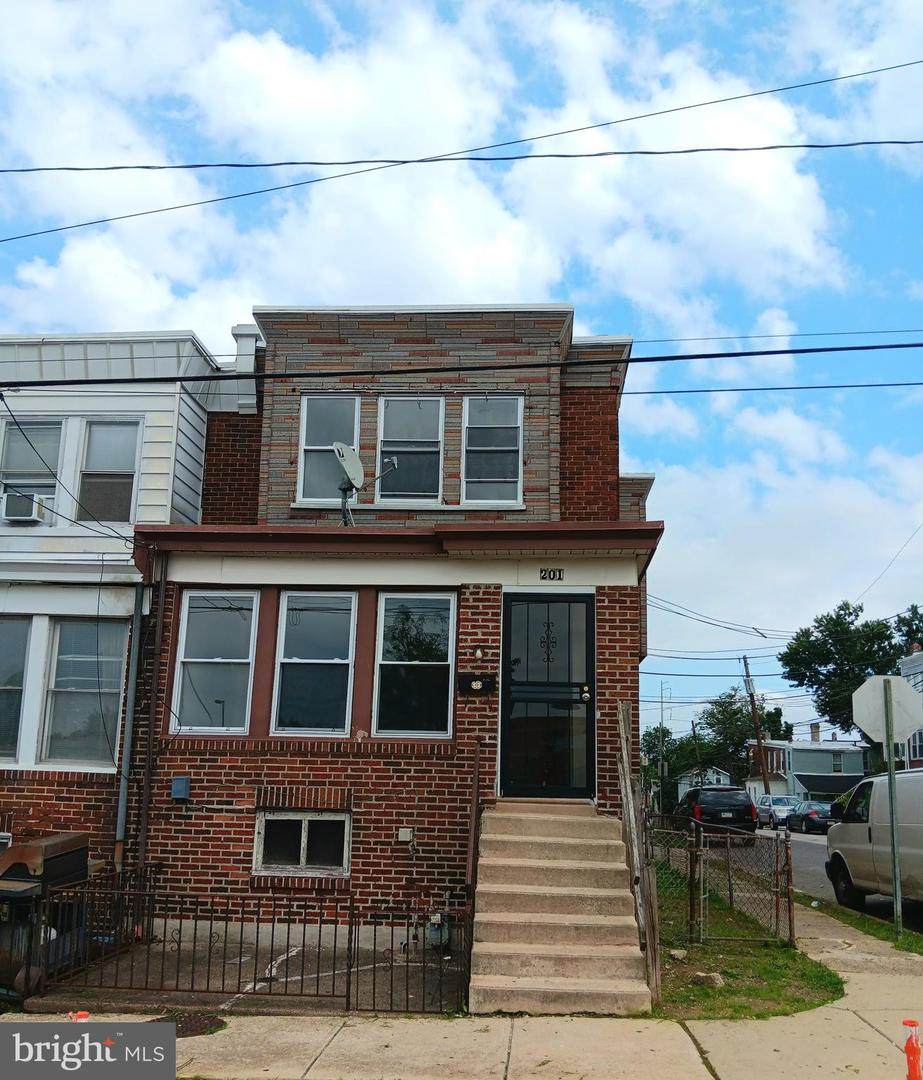 201 7TH Street - Photo 1