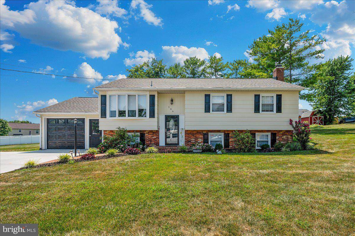 106 Della Lane - Photo 1