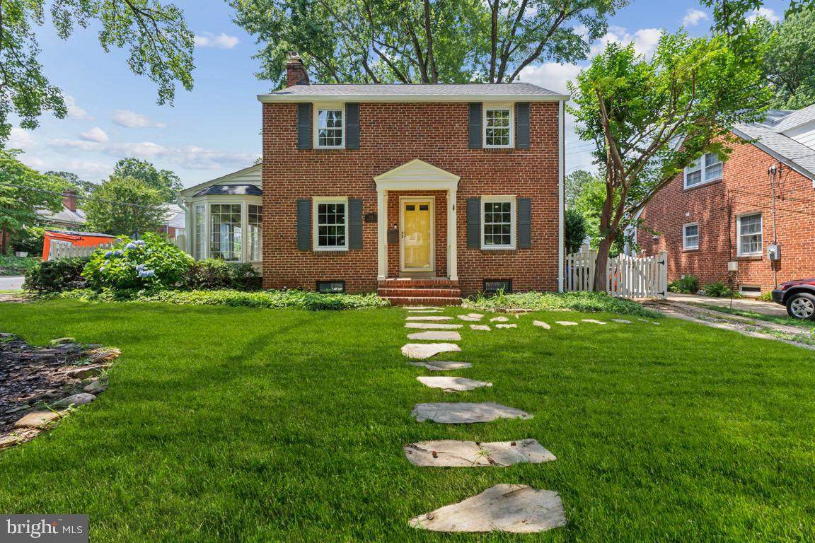 962 Potomac Street - Photo 1