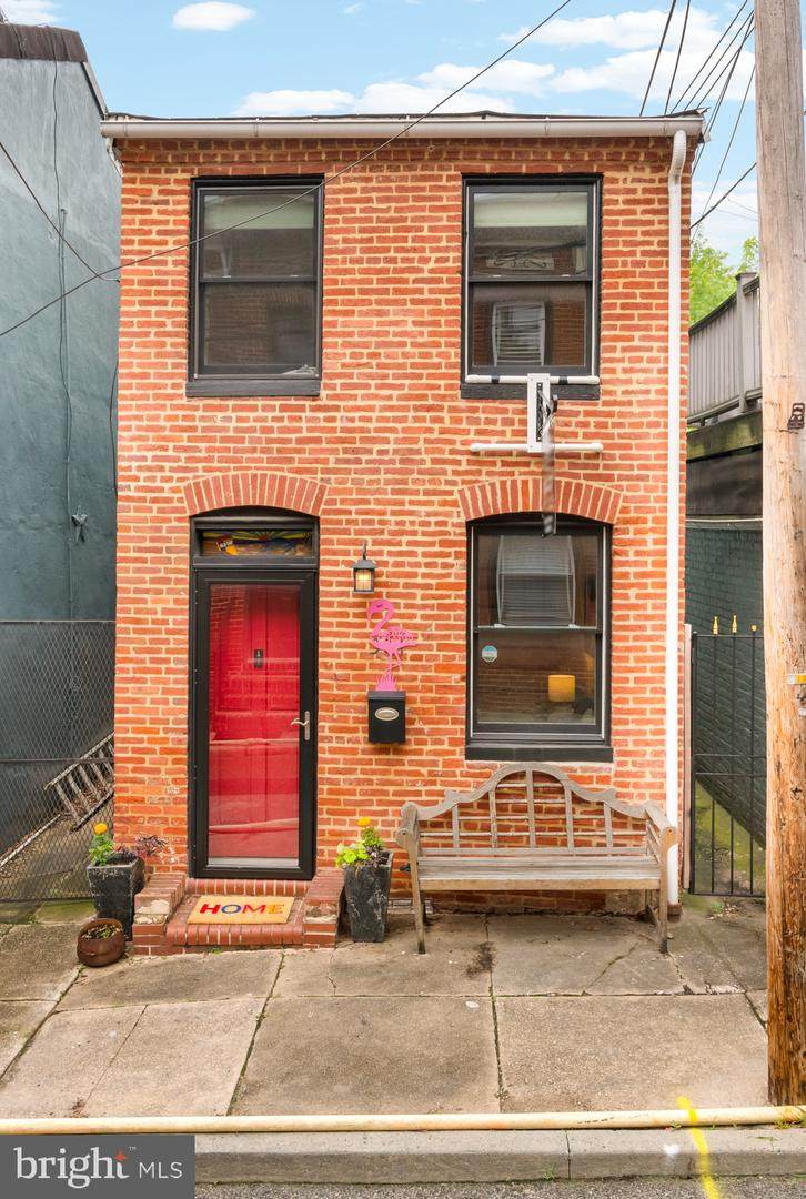 304 Chapel Street - Photo 1