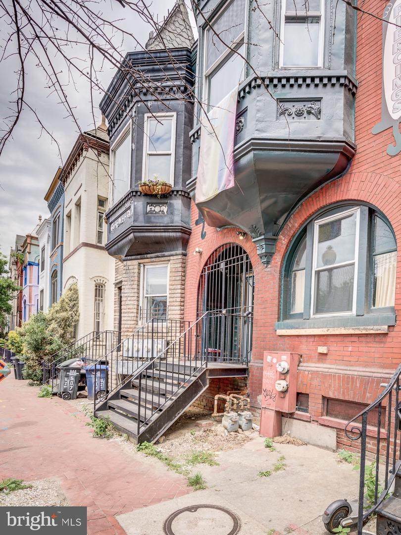 505 Florida Avenue - Photo 1