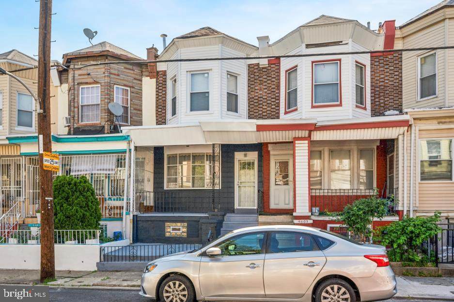 4409 7TH Street - Photo 1