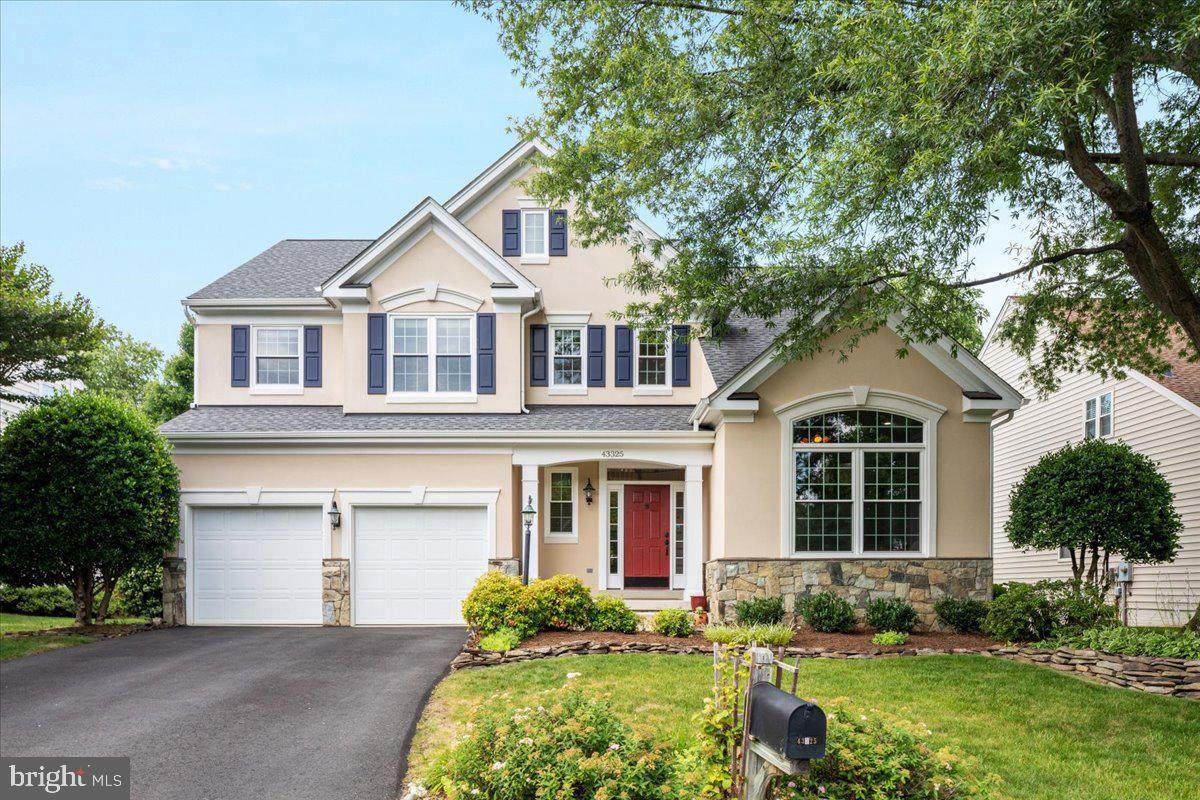 43325 Nicklaus Lane - Photo 1