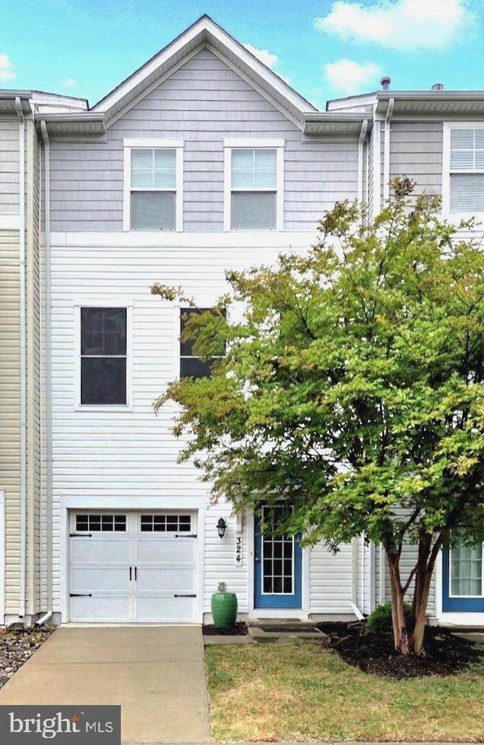 324 Shipyard Drive - Photo 1