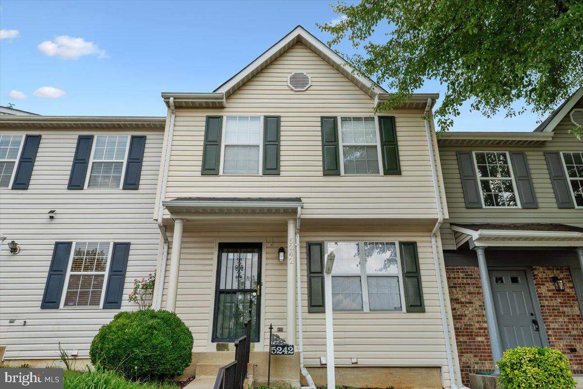 5242 Daventry Terrace - Photo 1