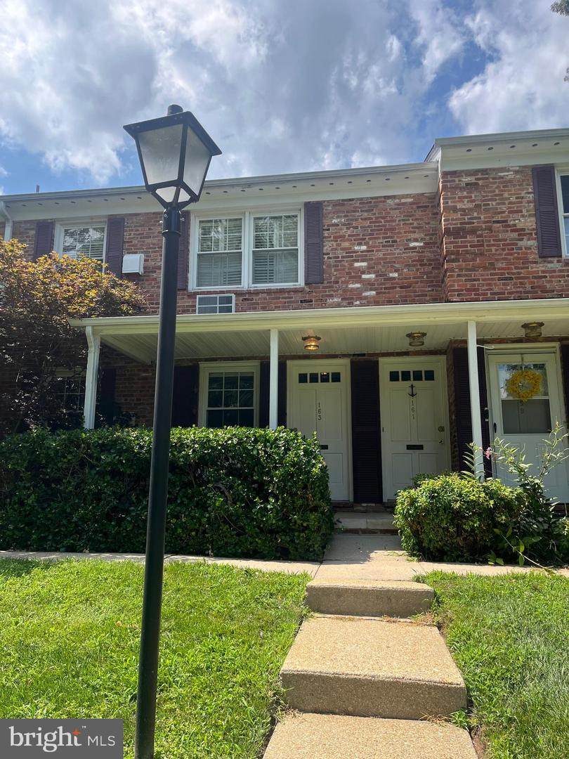 163 Talbott Street - Photo 1