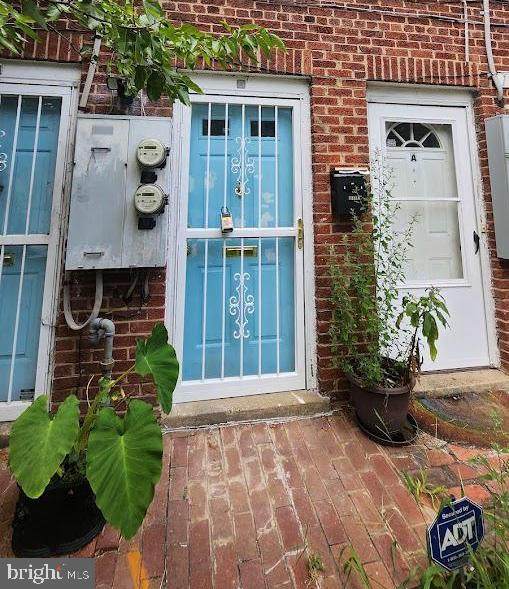 1422 W Street - Photo 1