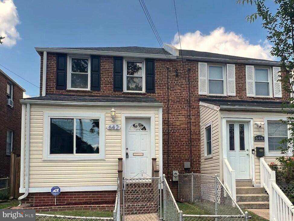 642 Faraday Place - Photo 1